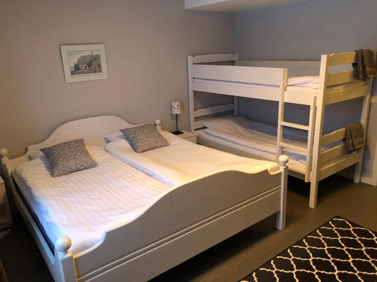 Docksta Hotell Экстерьер фото